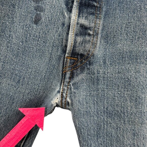 Vintage Levi's 501 Button Fly Distressed Denim Straight Leg Jeans Mens 36X30 - Picture 8 of 16